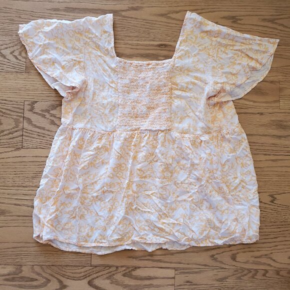 Isabel Maternity by Ingrid & Isabel Tops - Isabel Maternity Yellow Floral Ruffle Sleeve Top Button XL EUC